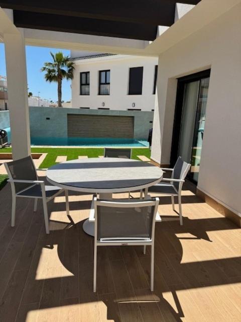 Villa Tortuga Blanca, Ciudad Quesada, Costa Blanca Exterior photo